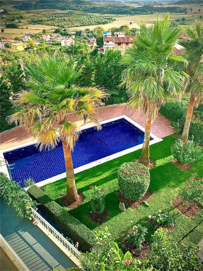 Family Beach Swimming Pool Villa Luanit Tragjas Luaran gambar